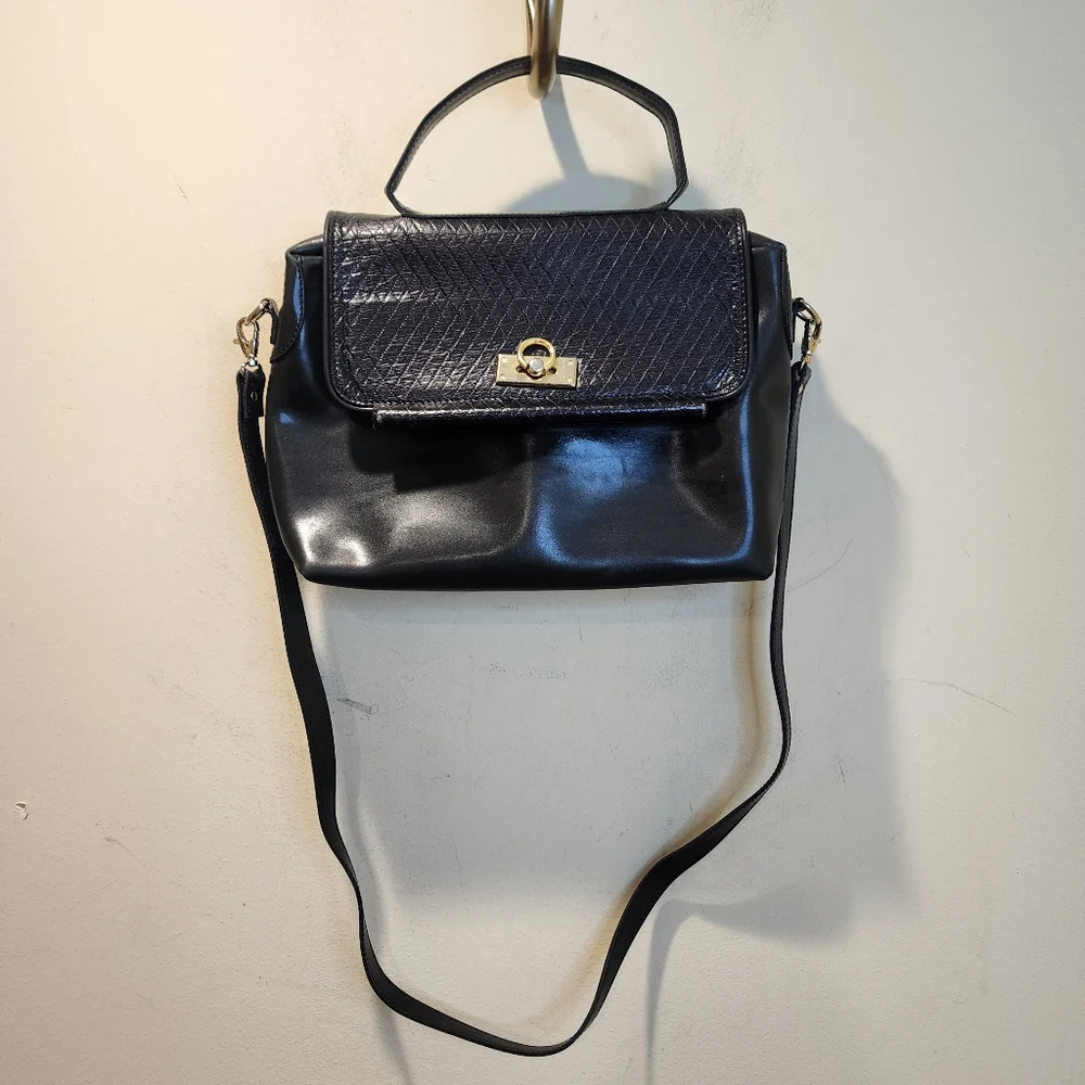 FRANCO CODI Classic Black Top-Handle Shoulder Leather Bag with Gold Hardware